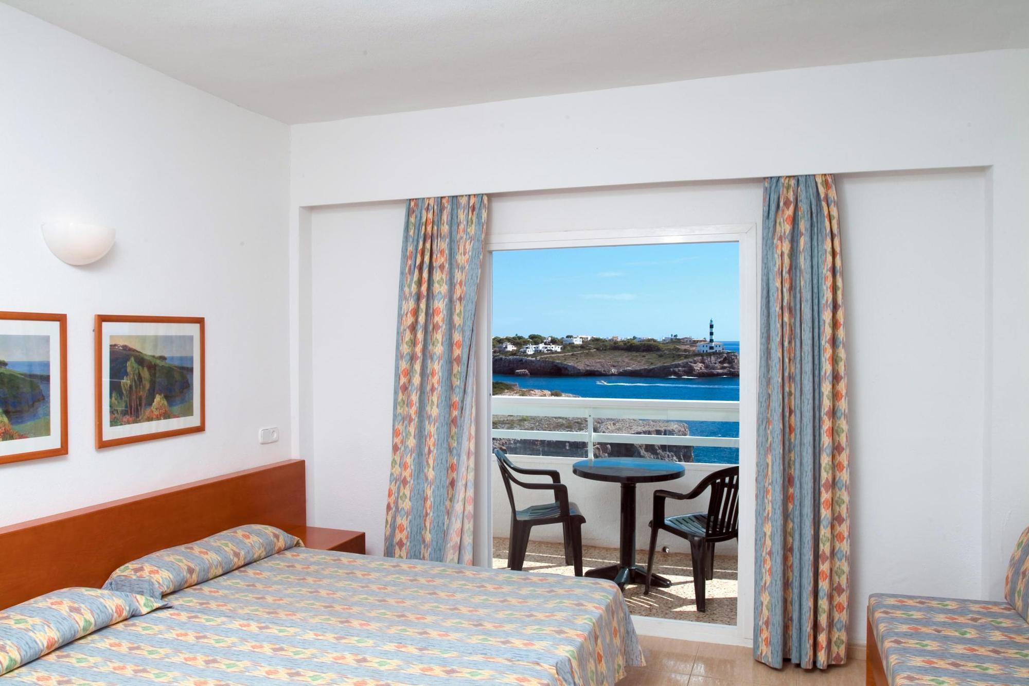 Bellevue Belsana Hotel Portocolom  Room photo