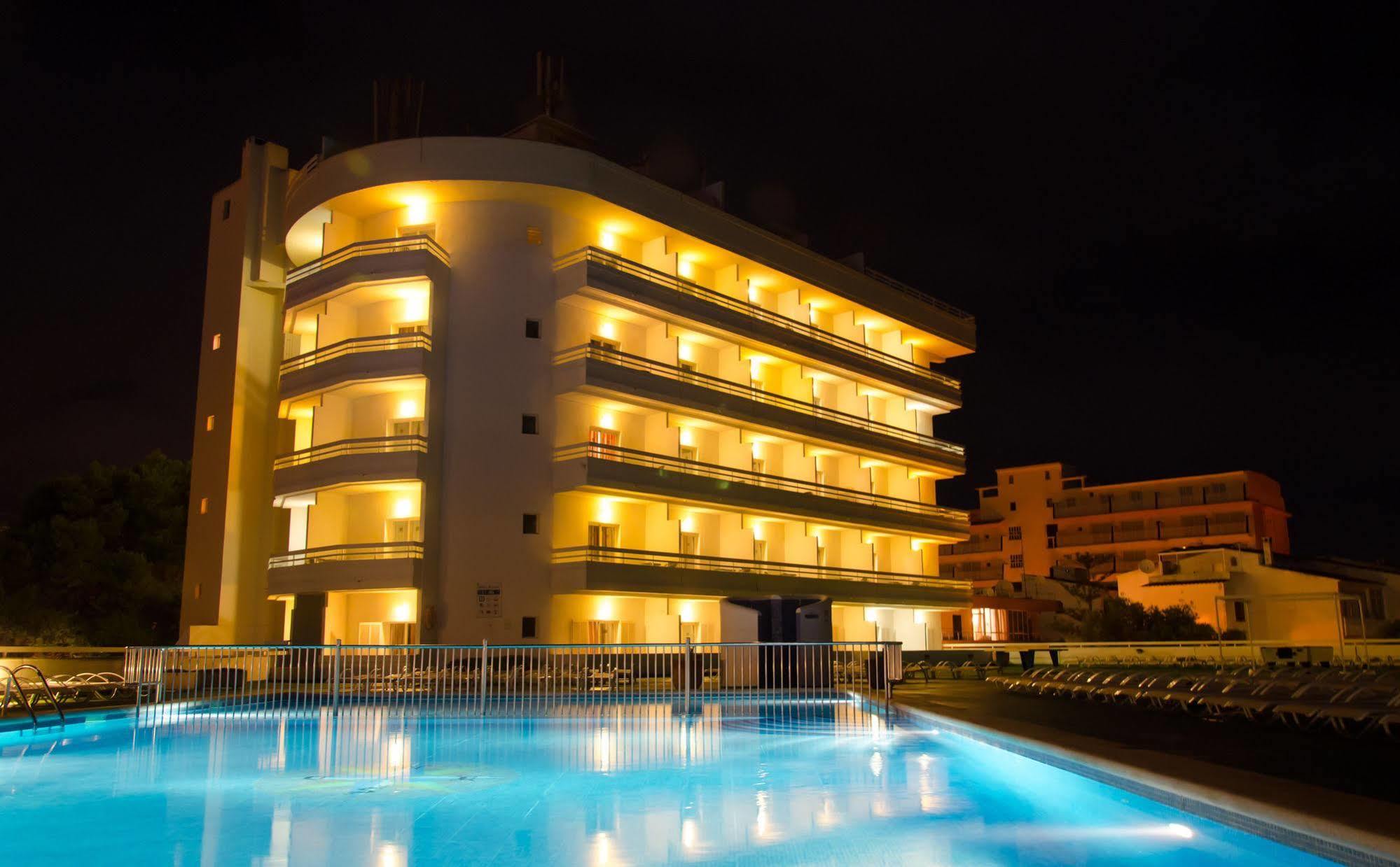 Bellevue Belsana Hotel Portocolom  Exterior photo