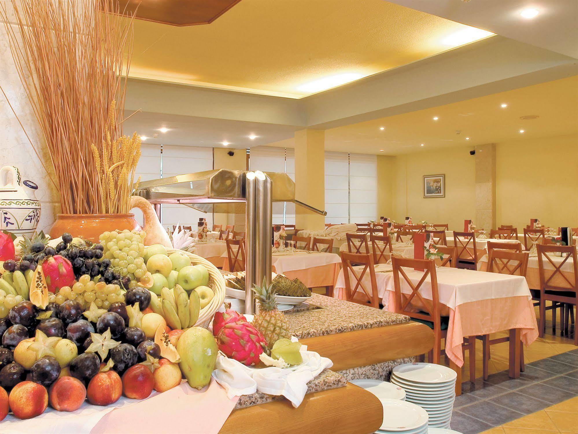 Bellevue Belsana Hotel Portocolom  Exterior photo